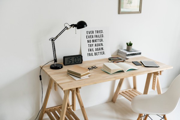 乌克兰出尔反尔有苦衷？为何马达西奇公司股份